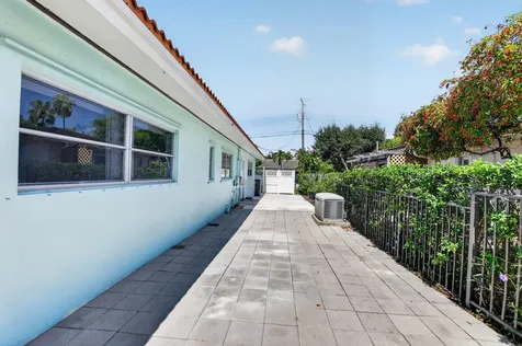 200 NW 11th Avenue Boca Raton FL 33486