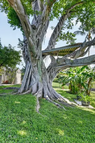 200 NW 11th Avenue Boca Raton FL 33486