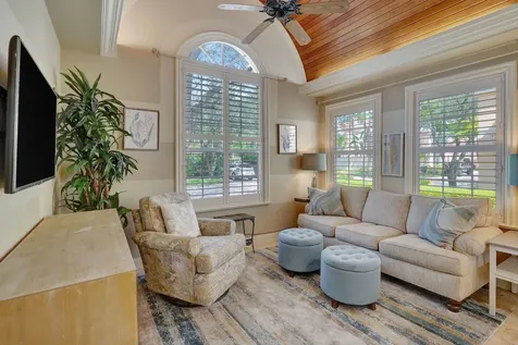 1 Via Verona Palm Beach Gardens FL 33418