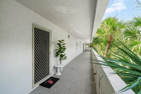 800 Jeffery Street Boca Raton FL 33487