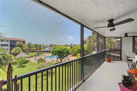 800 Jeffery Street Boca Raton FL 33487