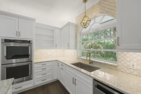 2396 Shore Drive Palm Beach Gardens FL 33410