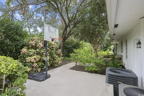 2396 Shore Drive Palm Beach Gardens FL 33410