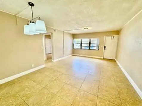10008 Twin Lakes Drive Coral Springs FL 33071