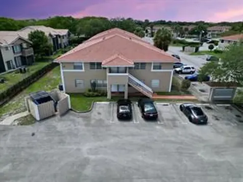 10008 Twin Lakes Drive Coral Springs FL 33071