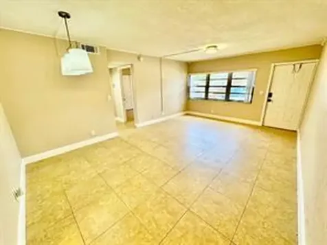 10008 Twin Lakes Drive Coral Springs FL 33071