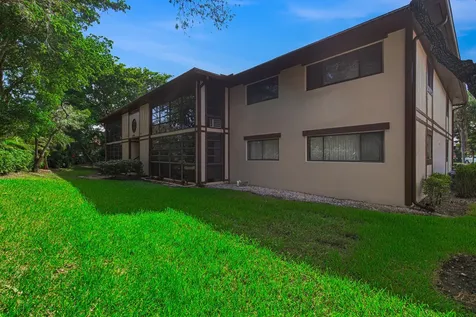 9412 S Belfort Circle Tamarac FL 33321
