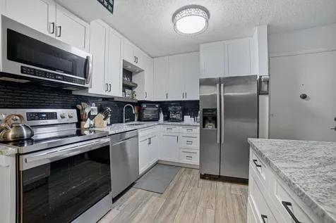 9412 S Belfort Circle Tamarac FL 33321