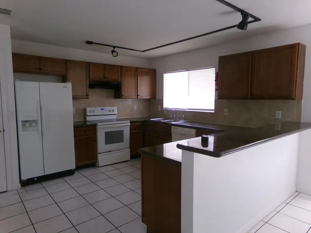 1380 SE Buckingham Terrace Port St Lucie FL 34952