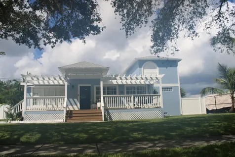 475 Seabrook Road Tequesta FL 33469