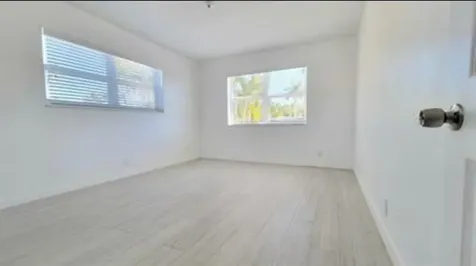 930 N 14th Court Hollywood FL 33020