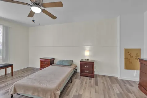 140 NE Pinelake Village Boulevard Jensen Beach FL 34957