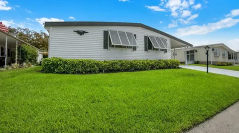 140 NE Pinelake Village Boulevard Jensen Beach FL 34957