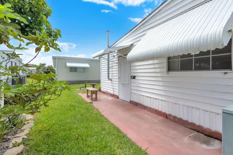 140 NE Pinelake Village Boulevard Jensen Beach FL 34957