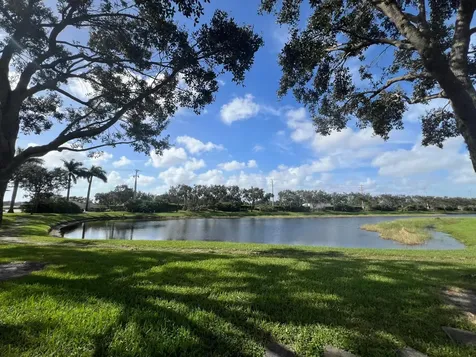6760 Heritage Grande Boynton Beach FL 33437