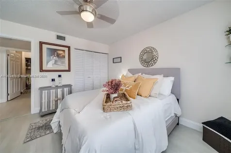 2560 NW 103rd Avenue Sunrise FL 33322