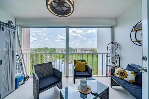 2560 NW 103rd Avenue Sunrise FL 33322
