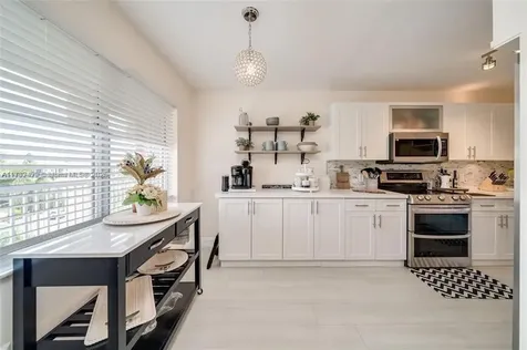 2560 NW 103rd Avenue Sunrise FL 33322