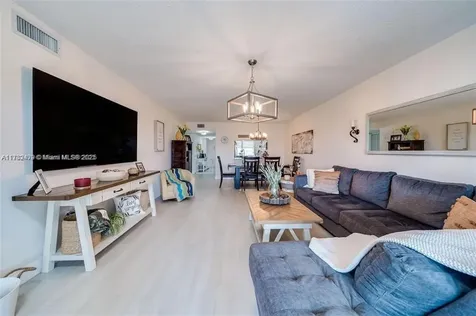 2560 NW 103rd Avenue Sunrise FL 33322