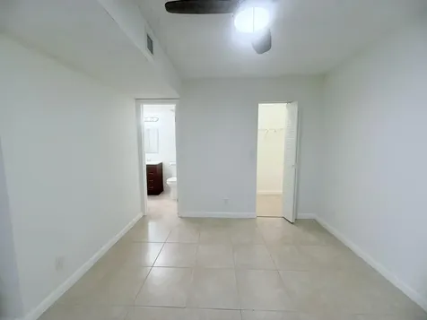 9955 Westview Drive Coral Springs FL 33076