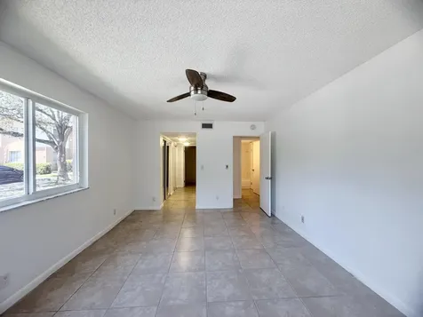 9955 Westview Drive Coral Springs FL 33076