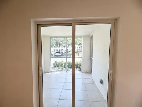 9955 Westview Drive Coral Springs FL 33076
