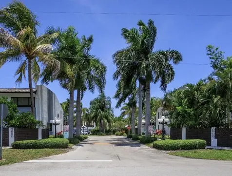 3900 NE 18th Avenue Oakland Park FL 33334