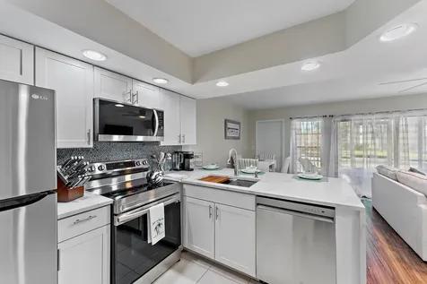 1605 S Us Highway Jupiter FL 33477