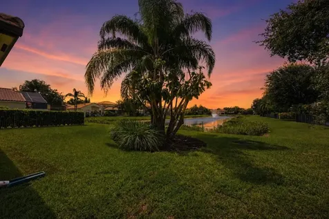 8895 Chestnut Ridge Way Boynton Beach FL 33473