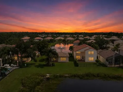 8895 Chestnut Ridge Way Boynton Beach FL 33473