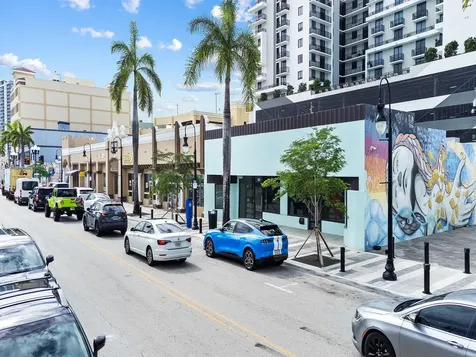 2014-2016 Harrison Street Hollywood FL