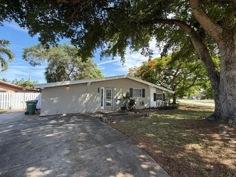 5572 SW 6th Court Margate FL 33068