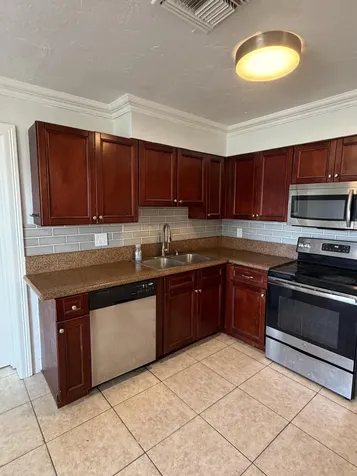 5572 SW 6th Court Margate FL 33068