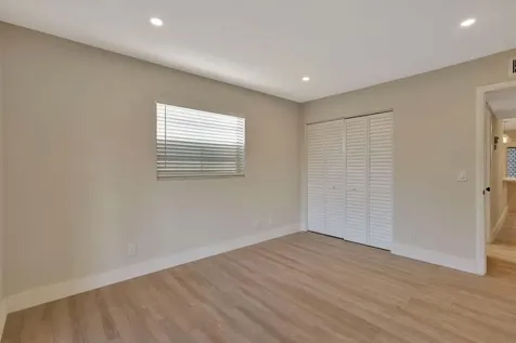 802 Burgundy Q Delray Beach FL 33484