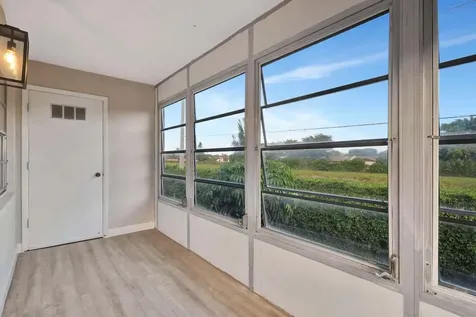 802 Burgundy Q Delray Beach FL 33484