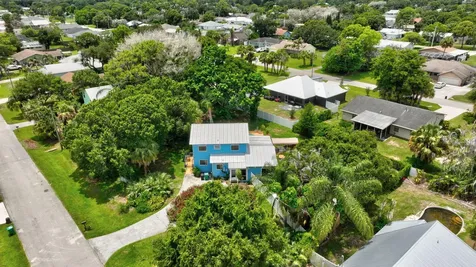 5707 Spruce Drive Fort Pierce FL 34982