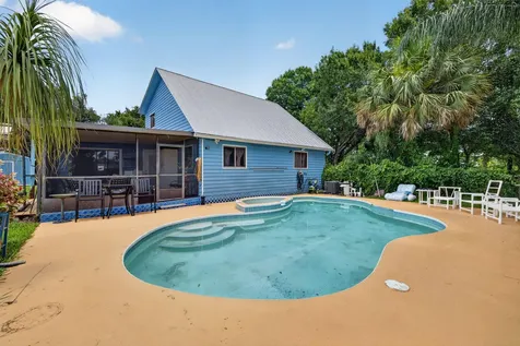 5707 Spruce Drive Fort Pierce FL 34982