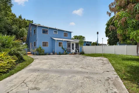 5707 Spruce Drive Fort Pierce FL 34982