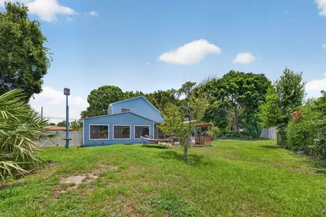 5707 Spruce Drive Fort Pierce FL 34982