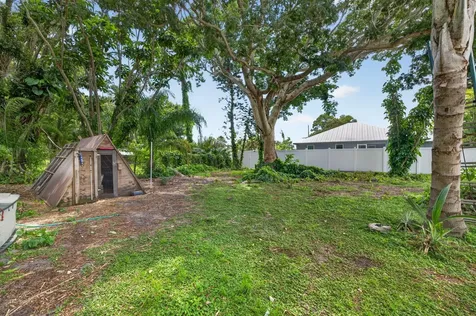 5707 Spruce Drive Fort Pierce FL 34982