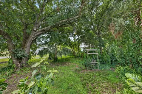 5707 Spruce Drive Fort Pierce FL 34982