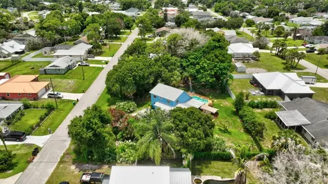 5707 Spruce Drive Fort Pierce FL 34982