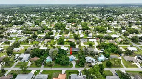 5707 Spruce Drive Fort Pierce FL 34982