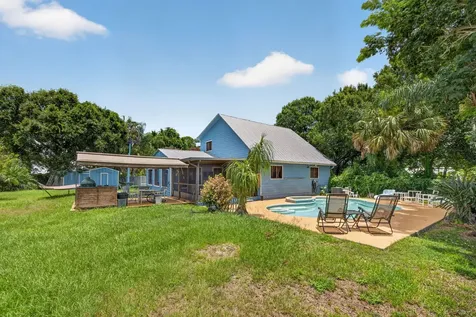 5707 Spruce Drive Fort Pierce FL 34982