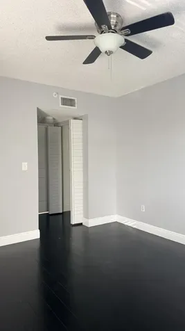 2640 S University Drive Davie FL 33328