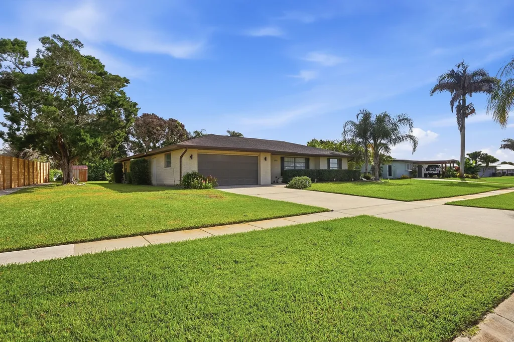 2970 SE San Jeronimo Road Port St Lucie FL 34952