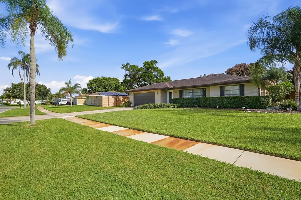 2970 SE San Jeronimo Road Port St Lucie FL 34952