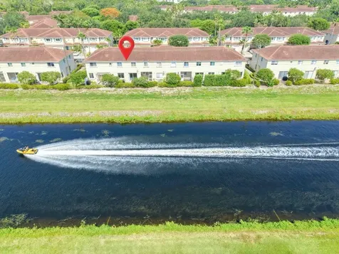 3028 N Evergreen Circle Boynton Beach FL 33426