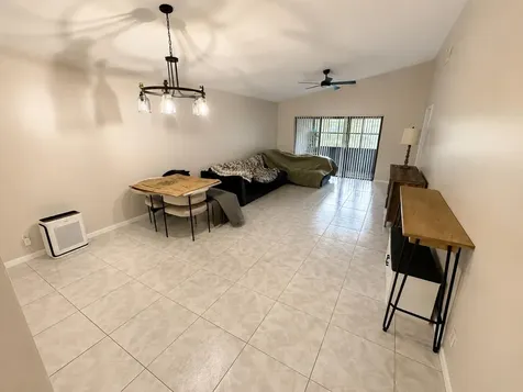 4086 Palm Forest Drive S Delray Beach FL 33445