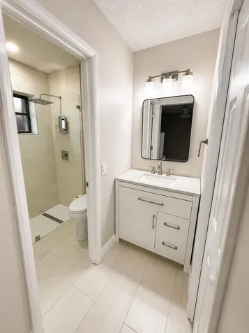 4086 Palm Forest Drive S Delray Beach FL 33445